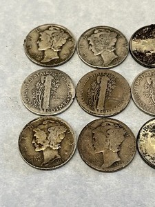 Lot Of (12) Mercury Silver Dimes -- 90% Silver Coins