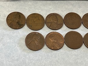 Lot Of (450) Pennies