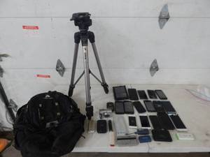 Sunpack Tripod, Canon A650 Digital Camera, Power Packs, Cell Phones (Samsung, Iphone & More)