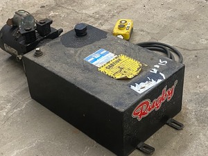 Monarch 12Volt Electric  Hydraulic Hoist Pump System With Handheld Remote Control -- Rugby Brand Hoists -- Works