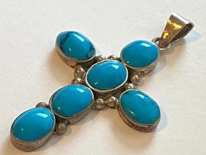 lot 25 image: Cross Sterling and Turquoise Pendant
