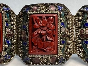 lot 92 image: Antique Chinese Export Carved Cinnabar & Enamel Link Panel Bracelet