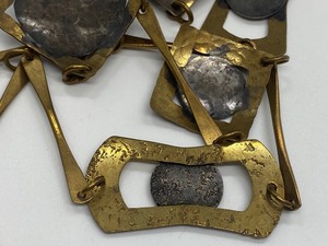 lot 108 image: Unique and Fun Vintage Brass and Metal Necklace