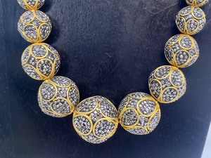 lot 109 image: Funky and Fun Vintage Gold & Silver Tone Necklace & Earrings Set