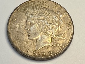 lot 135 image: 1922 Peace Dollar Coin