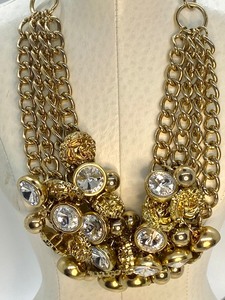 lot 154 image: Fun Chunky Hollywood Regency Style Gold Tone & Rhinestone Necklace