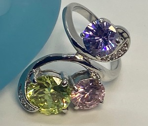 lot 163 image: (3) Fun Custom Jewelry Sparkly Rings