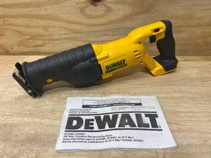 lot 11 image: DEWALT 20-Volt MAX Cordless Reciprocating Saw (Tool-Only)