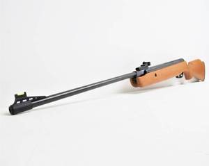 lot 10 image: Nice CROSMAN Quest 1000X Air Rifle