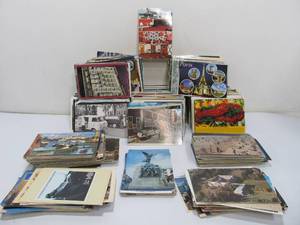 lot 120 image: LARGE Lot of Vintage Postcards