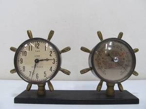 lot 152 image: Vintage 1950s Era Nautical Desk Clock wBarometer