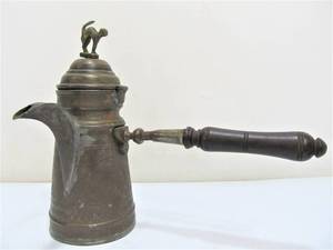 lot 155 image: Antique Dallah Copper Coffee Pot wCat Finial