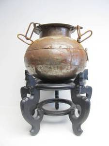 lot 101 image: Large Vintage Metal Lidded Pot on Stand