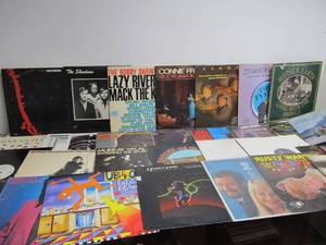 lot 174 image: Large Lot of Vintage Vinyl Records