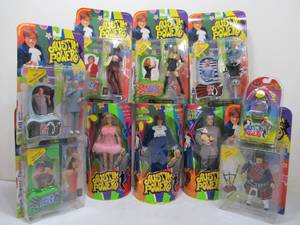 lot 182 image: Large Lot of AUSTIN POWERS Action figures