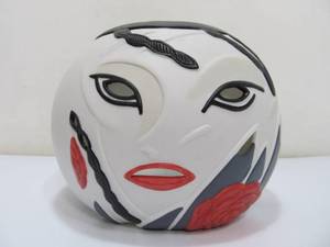 lot 57 image: Mod Face Round Vase Contemporary Art Pottery