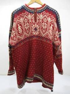 lot 268 image: DALE of NORWAY Wool Mens Sweater - Size L