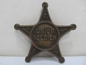 lot 275 image: Vintage Brass UNION SOLDIER Star Grave Marker
