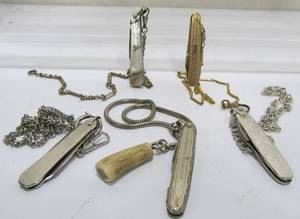 lot 281 image: Nice Lot of Old Vintage & Antique Pocket Knives wChains