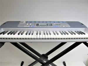 lot 71 image: Working CASIO Model LK-100 Electric Keyboard wPro Line Folding Stand