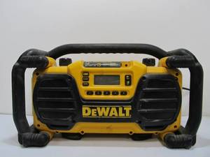 lot 309 image: Working DEWALT Model DC012 Worksite Charger & Radio