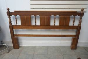 headboard
