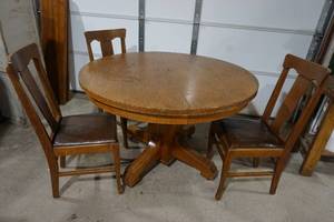antique table with 3 chairs