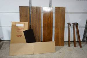 wood table leaves