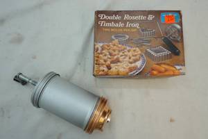 rosette iron and cookie press