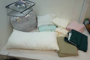 bedroom linens