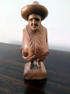 lot 106 image: Wooden Figurine