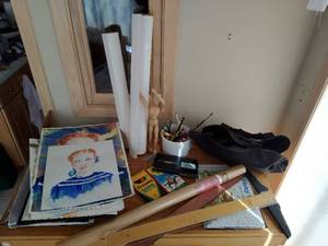 lot 82 image: Huge Collection of Art Supplies