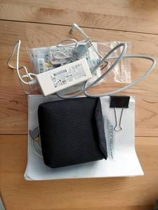 lot 75 image: Artograph Mini Projector