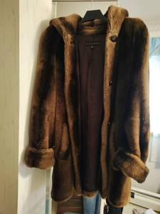 lot 354 image: Faux Fur Coat