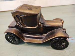 lot 472 image: First State Bank of White Bear Lake Car Bank