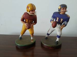 lot 117 image: Football Figurines