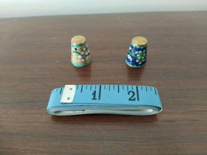 lot 123 image: Thimbles & Sewing Tape