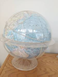 lot 166 image: Globe