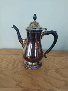 lot 186 image: Silver Plated Coffee Pot