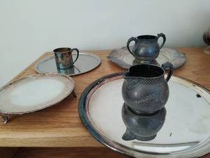 lot 189 image: Silver Plated Items