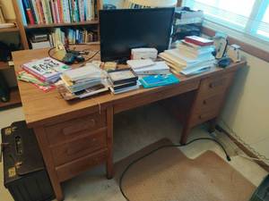 lot 273 image: Vintage Desk