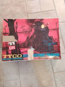 lot 409 image: TYCO Train Set