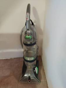 lot 412 image: SteamVac