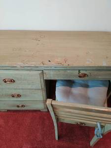 lot 554 image: Painted Desk
