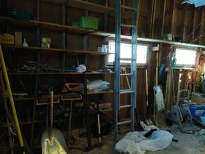 lot 567 image: Garage Items