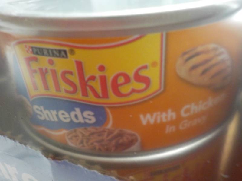 24 Cans Friskies Shreds Cat Food...