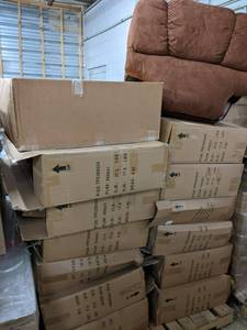 Pallet Lot of Lift Chair With Massa...