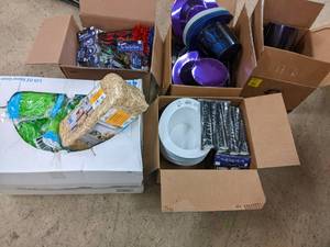 Boxes of 2022 Party Hats, Banners, ...