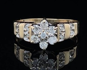 14k Yellow Gold Diamond Ring Spotlighting a Floral Diamond Cluster .25ctw. Classic Estate  VIDEO