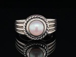 Estate White Perfect Pearl Scalloped Twisted Rope Bezel Ring in 925 Sterling Silver